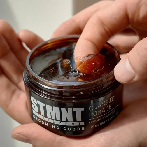 STMNT_NOMAD_CLASSIC-POMADE_TEXTURE.webp